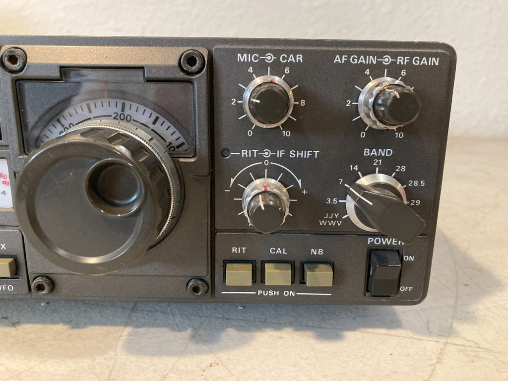 KENWOOD TS-120S HF Transceiver Ham Radio #0052110 Powers Up