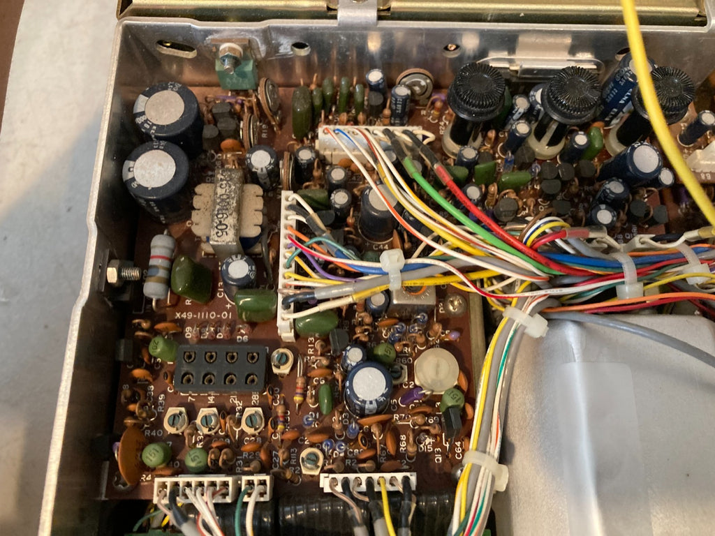 KENWOOD TS-120S HF Transceiver Ham Radio #0052110 Powers Up